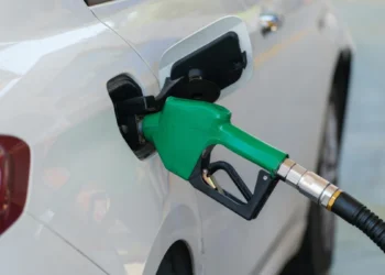 ICMS anula desconto da Petrobras e gasolina dispara nas bombas