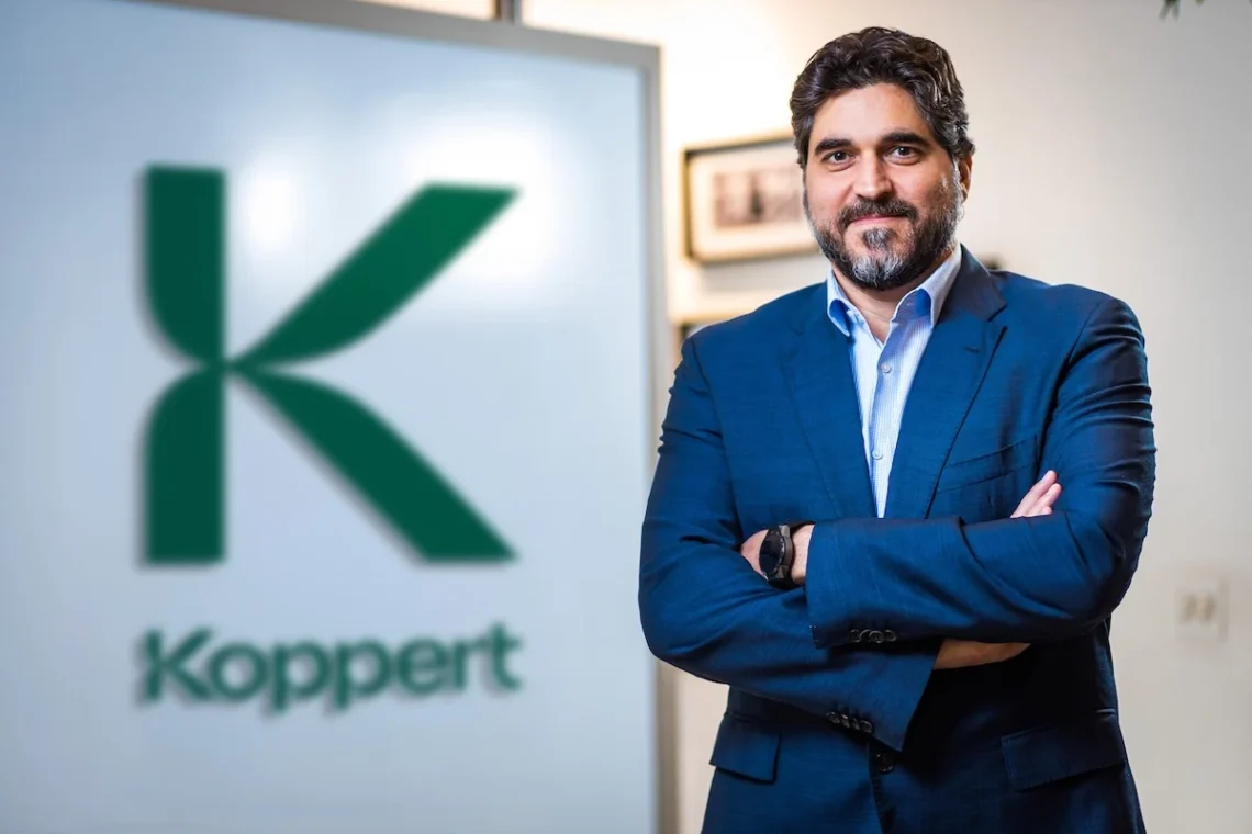 Gustavo Herrmann, CEO da Koppert América do Sul, é eleito um dos 100 Mais Influentes do Agronegócio 2026
Koppert Brasil