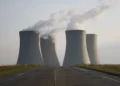 Brasil adere a acordo internacional para triplicar energia nuclear até 2050