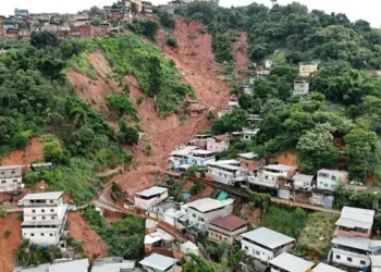 Desastre climático expõe falhas em Minas Gerais