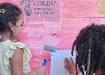 Acesso à água avança, mas desigualdades persistem no Brasil