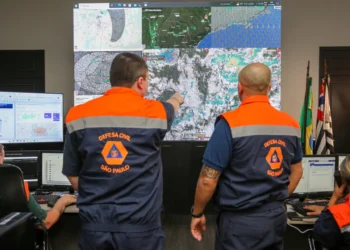 Governo de SP e Natura firmam parceria para criar núcleos comunitários de prevenção e resiliência climática