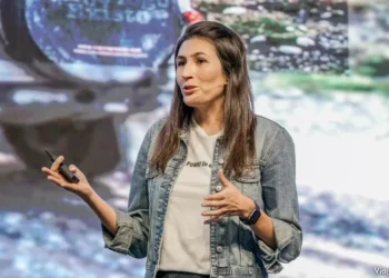 Eluvi capta R$ 2,5 milhões e aposta em creators como canal de aquisição no turismo
