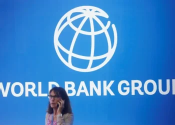 Preço de energia pode subir 24% por conflito no Oriente Médio, diz Banco Mundial