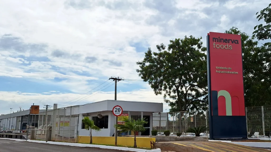 Fachada de uma das unidades da Minerva Foods
Divulgação