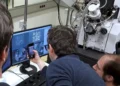 QR Code microscópico entra no Guinness e promete durar séculos