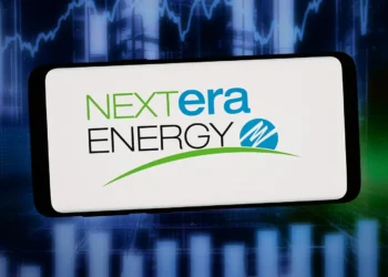 NextEra fecha um acordo de US$ 66,8 bilhões para adquirir a Dominion