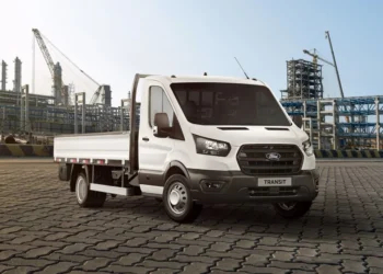 Ford Transit chega a 20 mil unidades e amplia peso dos comerciais no Brasil