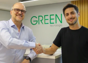Crescimentum faz investimento na Green Tecnologia e amplia presença em treinamentos de TI, digital e IA
