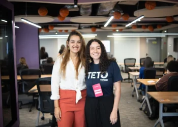 TETO Brasil e Factorial anunciam parceria para impactar mais de 500 voluntários