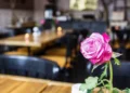 Restaurantes podem perder faturamento no Dia das Mães por falhas operacionais. Veja como evitar