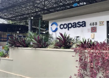 Copasa mira oferta de até R$ 10 bilhões e vende tese de crescimento no saneamento