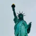 EUA endurecem regra e exigem que estrangeiros saiam do país para pedir green card