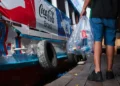 Projeto piloto de reciclagem navega pelos rios da Amazônia para mostrar o valor dos resíduos e ampliar o diálogo sobre sua destinação correta