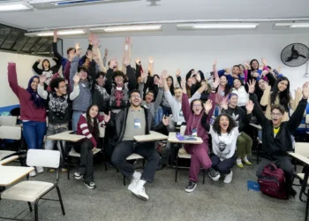 “Executivos na Escola” bate recorde e impacta quase 9 mil alunos da rede pública em todas as regiões do país