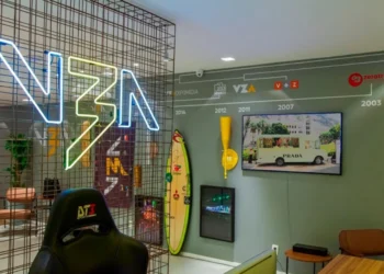V3A muda marca e mira nova fase em experiências de marca