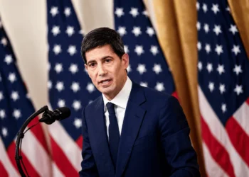 Quem é Kevin Warsh, novo presidente do Federal Reserve
