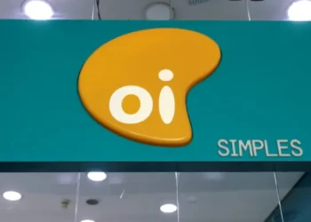 Justiça suspende venda da participação da Oi na V.tal por R$ 4,5 bilhões