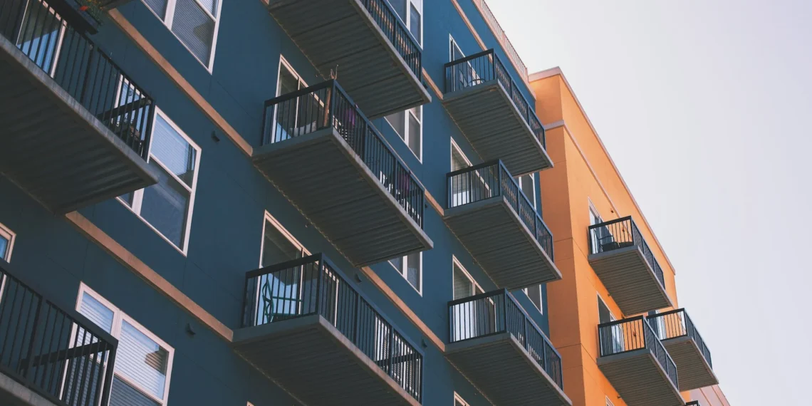 Multifamily chega a 14 mil unidades no Brasil, mas juros limitam avanço do setor