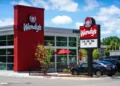 Ações da Wendy’s disparam mais de 20% no Pré-Mercado após mobilização de Investidores de Varejo