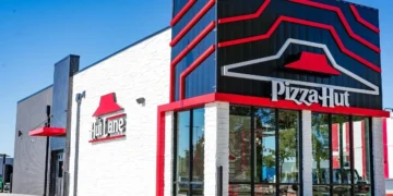 Yum Brands venderá a Pizza Hut por US$ 2,7 bilhões após prolongada queda