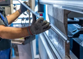 IPP recua 0,30% em maio, aponta IBGE