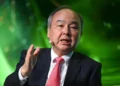 SoftBank planeja investir R$ 440 bilhões em data centers de IA na França
