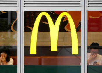 McDonald’s aposta em nostalgia dos anos 1990 para atrair clientes