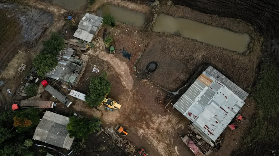 Uma fazenda de arroz com danos após enchente histórica no Rio Grande do Sul, em maio de 2024 (Divul,gação)