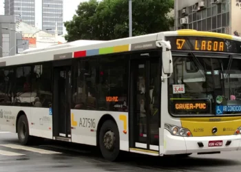 Greve de ônibus é confirmada no Rio e Justiça determina circulação mínima da frota