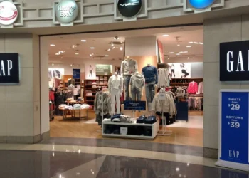 Gap Inc. e American Eagle Outfitters perdem valor após revisão de expectativas