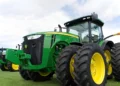 Bradesco compra 50% do Banco John Deere
