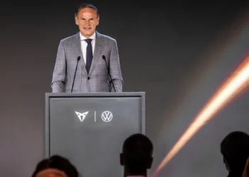 Volkswagen enfrenta pressão para acelerar reestruturação diante da concorrência chinesa