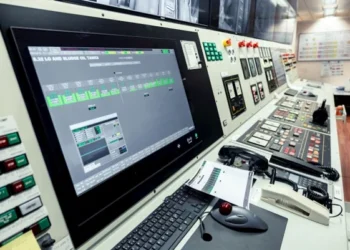 ABB adquire norueguesa Høglund