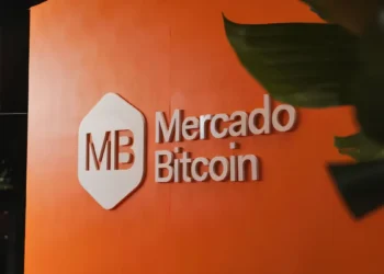 Mercado Bitcoin recebe aporte de R$ 100 milhões da Tether e mira expansão global
