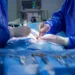 Healthtech brasileira aposta em IA preditiva para aumentar segurança em cirurgias