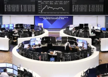 Bolsas da Europa fecham em alta com apoio de balanços e petróleo antes do BCE