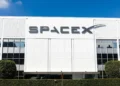 Ações da SpaceX caem abaixo do preço do IPO pela primeira vez
