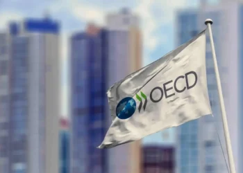 Inflação na OCDE acelera para 4,6% em maio impulsionada pelo choque nos preços de energia