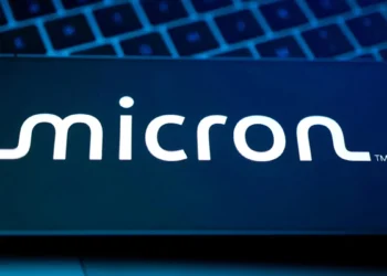 Ações da Micron sobem 7% após anúncio de investimento bilionário em chips nos Estados Unidos