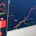 Dividendos superam Ibovespa no semestre; veja ações que lideraram os pagamentos